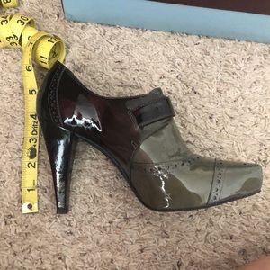 Antonio Melani Stormy boot 4 inch heels in Moonlight Coal color.